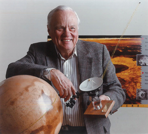 Radio Scientist Focused on Planetary Exploration