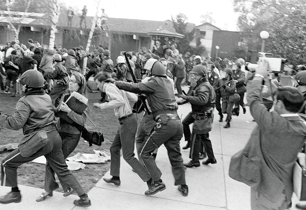 Protesters and police clashing outside the Stanford Computation Center at Pine Hall after the U.S. attack on Laos in February 1971.